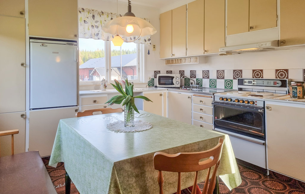 Feriehus - Bullaren , Sverige - S54371 8