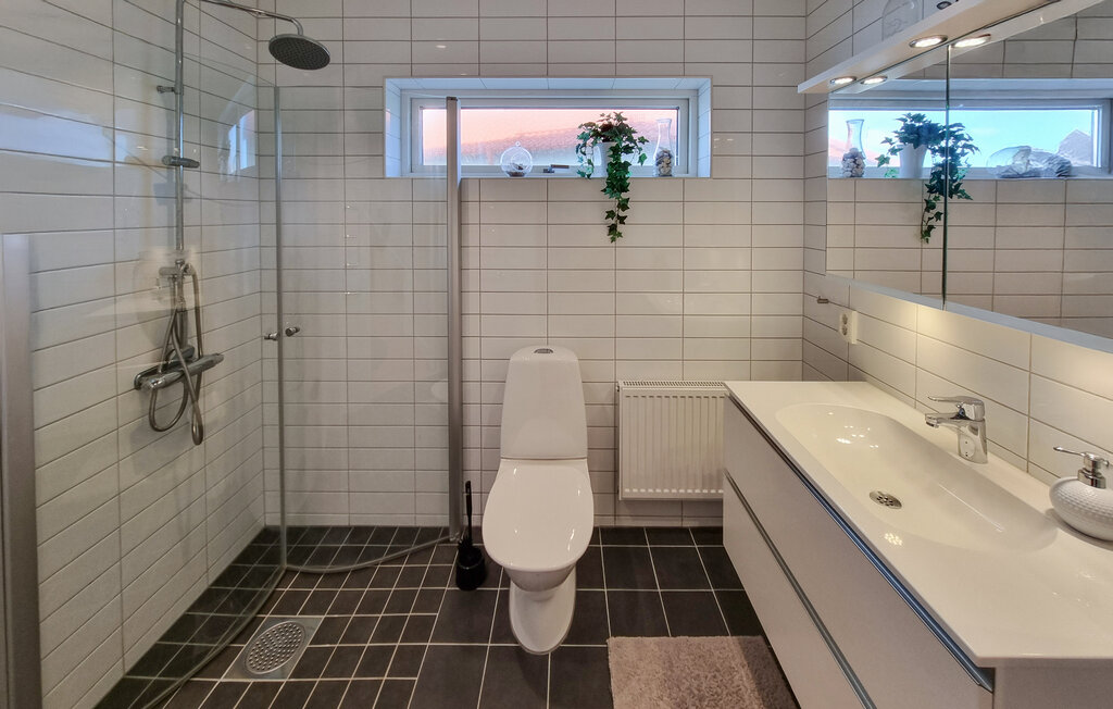 Feriehuse - Rönnäng , Sverige - S54422 18