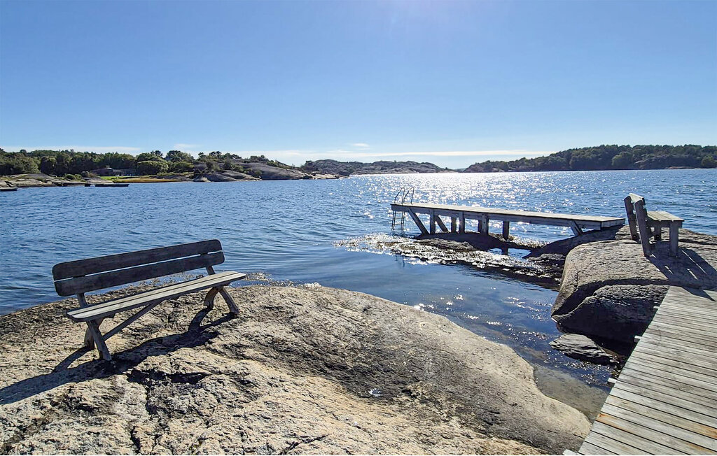 Stuga i Hjälteby, 6 bäddar – bild 2 av 5