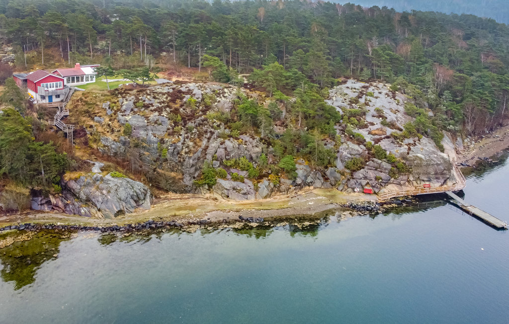 Parhus i Strömstad, 8 bäddar – bild 3 av 5