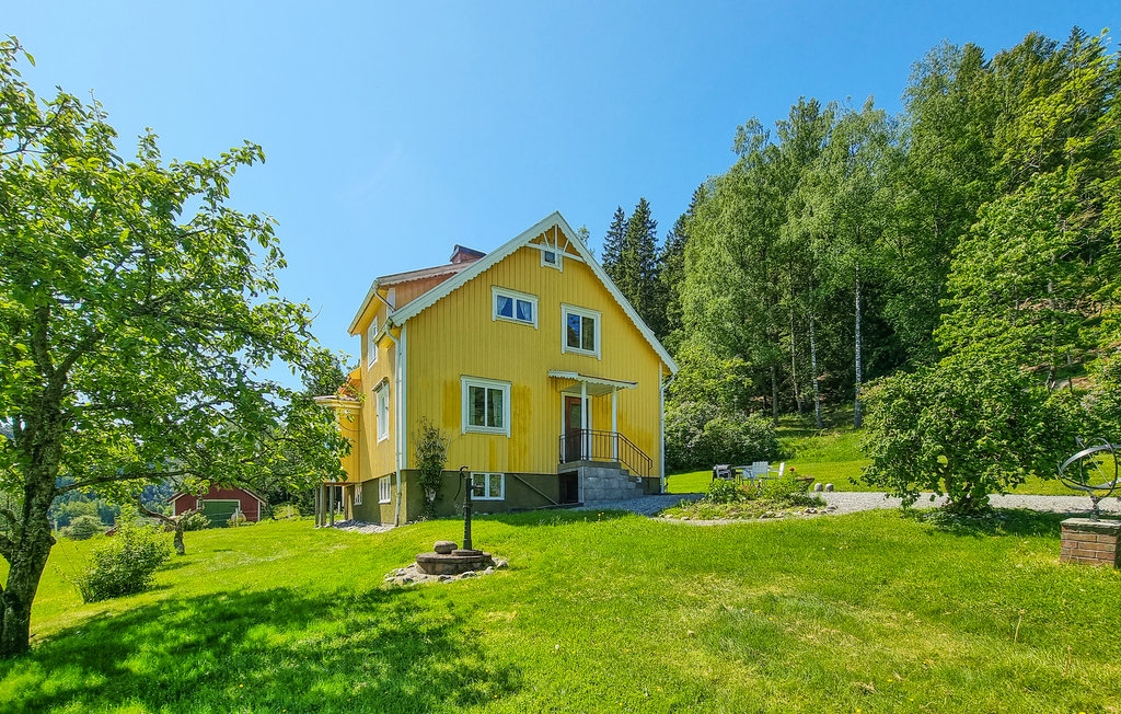 Stuga i Fjällbacka, 6 bäddar – bild 2 av 5