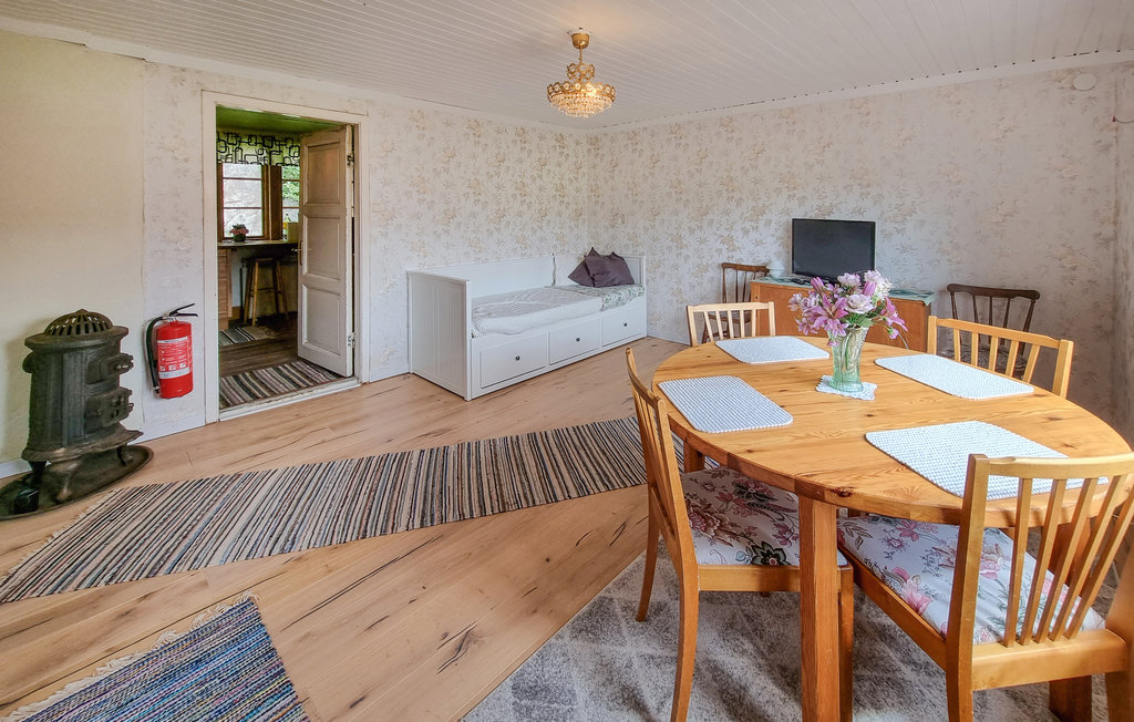 Stuga i Lysekil, 5 bäddar – bild 3 av 5
