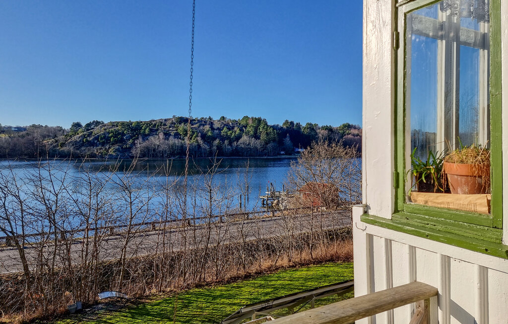 Stuga i Nösund, 6 bäddar – bild 2 av 5