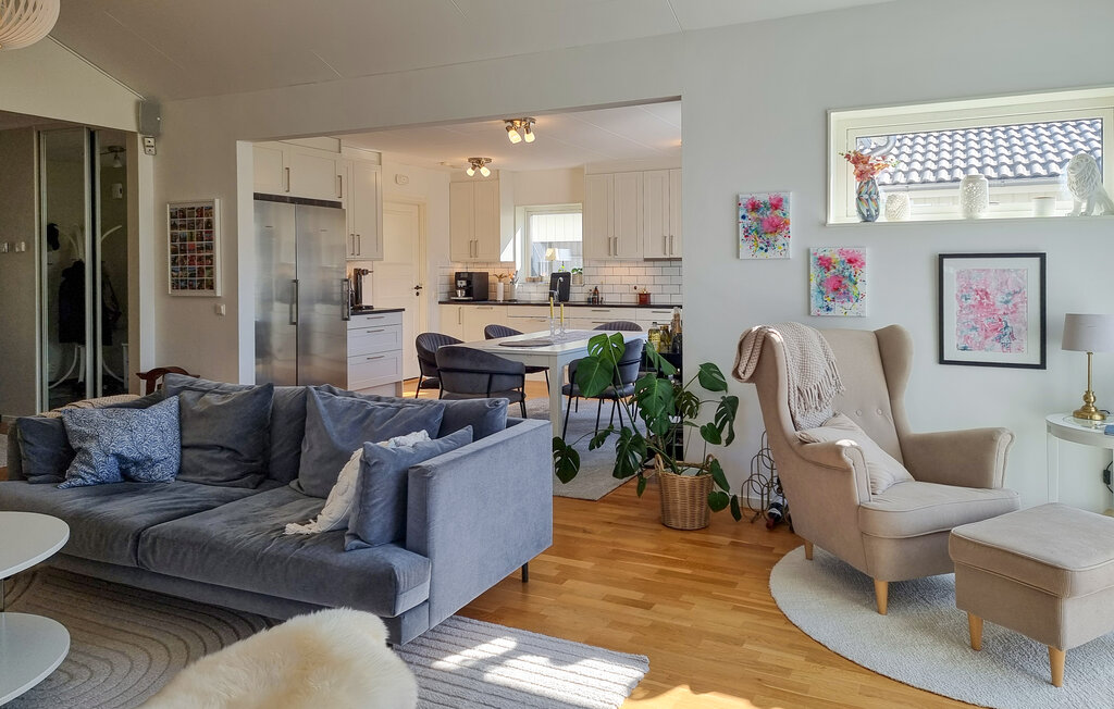 Stuga i Kyrkesund, 6 bäddar – bild 4 av 5