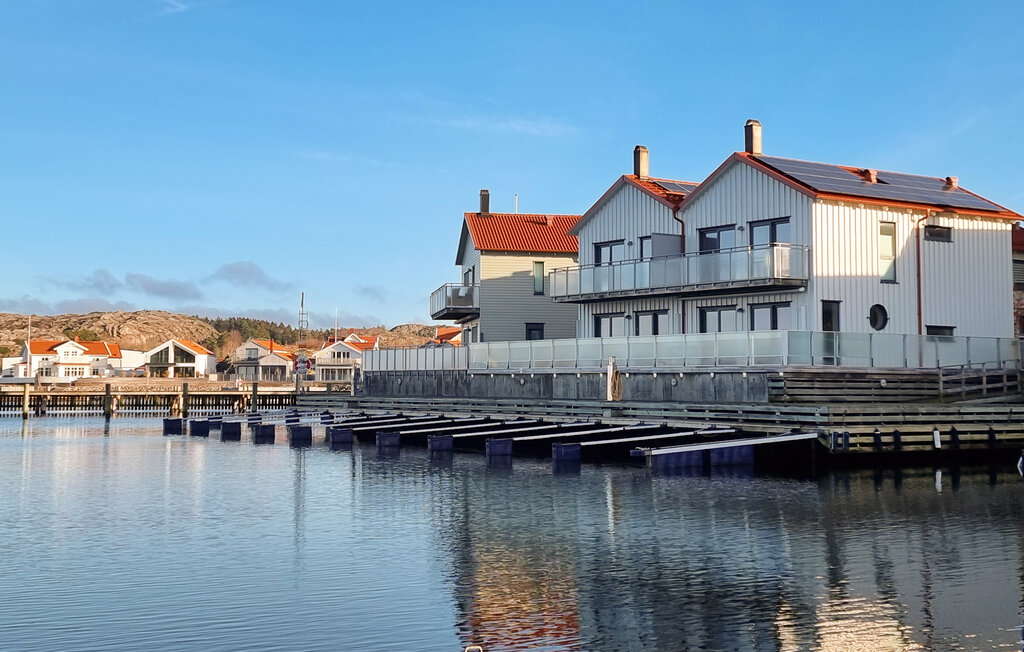 Semesterhus - Rönnäng , Sverige