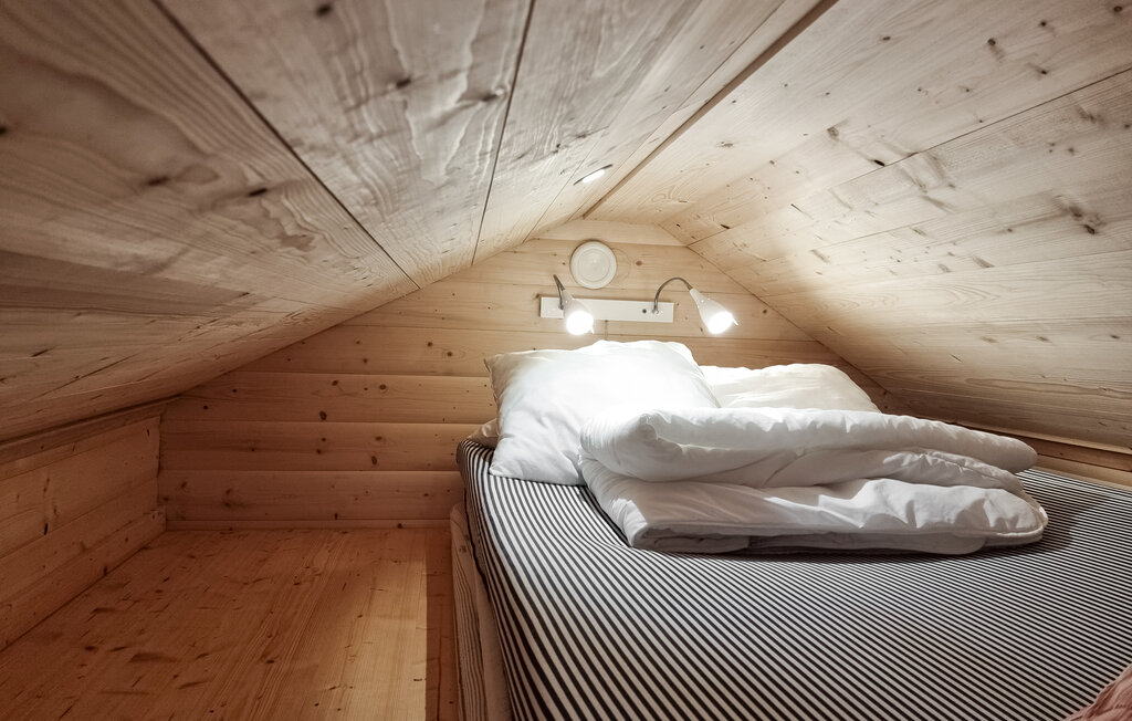 Semesterhus - Mellerud , Sverige - S57223 12