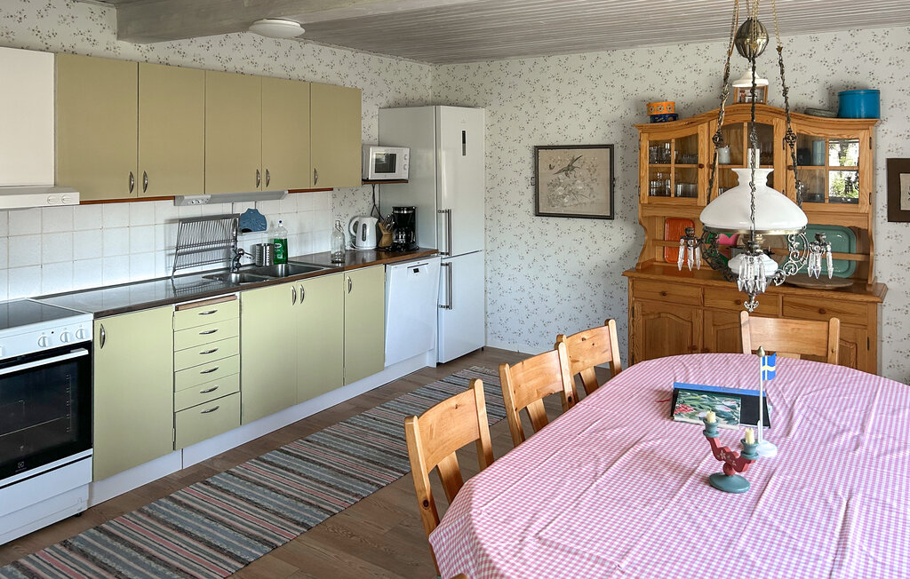 Stuga i Mellerud, 9 bäddar – bild 5 av 5