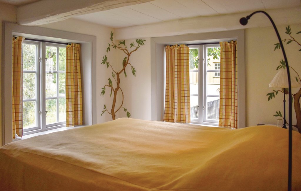 Semesterhus - Mantorp , Sverige - S60083 14