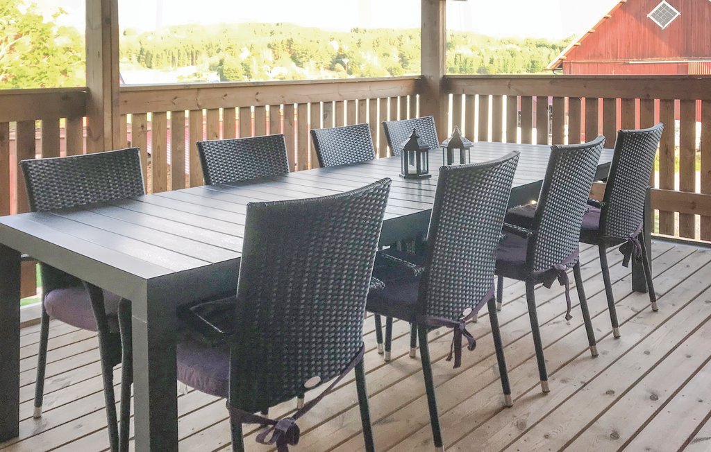 Stuga i Rimforsa, 6 bäddar – bild 4 av 5