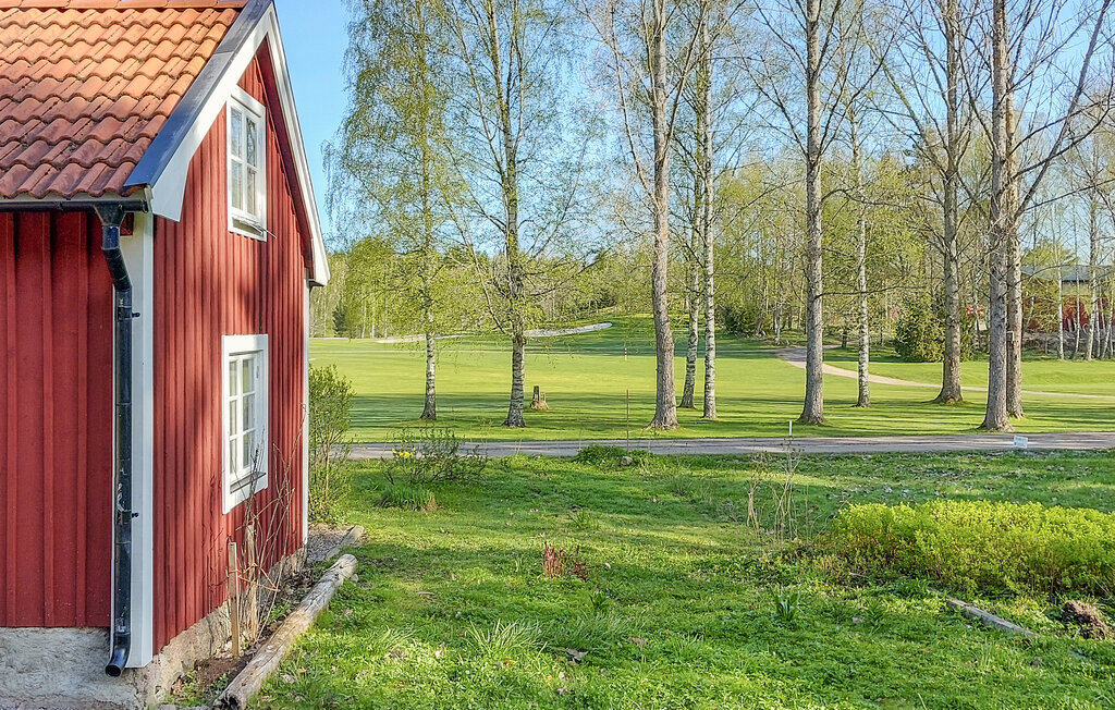 Stuga i Mjölby, 4 bäddar – bild 2 av 5