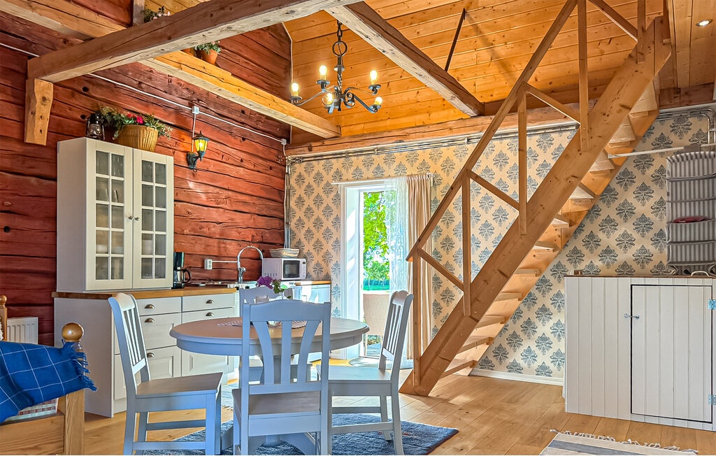 Stuga i Ödeshög, 6 bäddar – bild 4 av 5