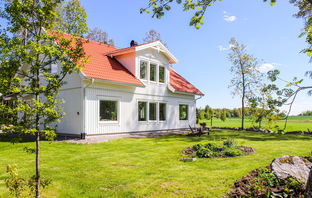Stuga i Örebro, 5 bäddar – bild 3 av 5