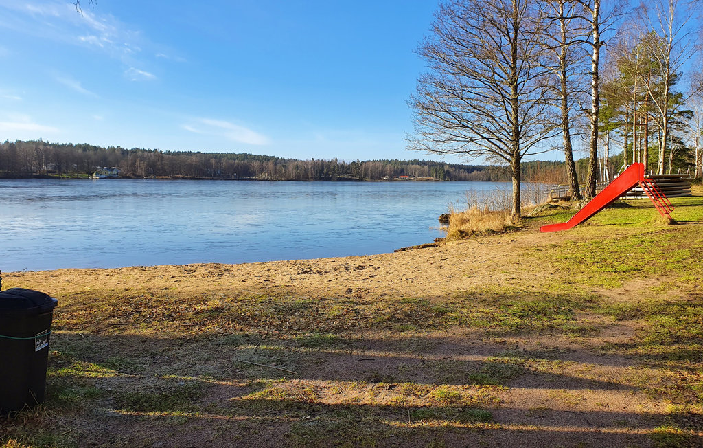 Semesterhus - Kolmården/Stavsjö , Sverige - S67223 11