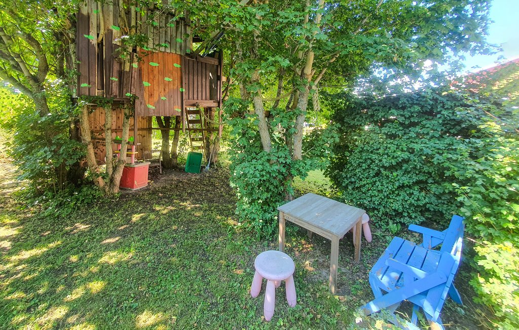 Semesterhus - Gnesta , Sverige - S67177 9