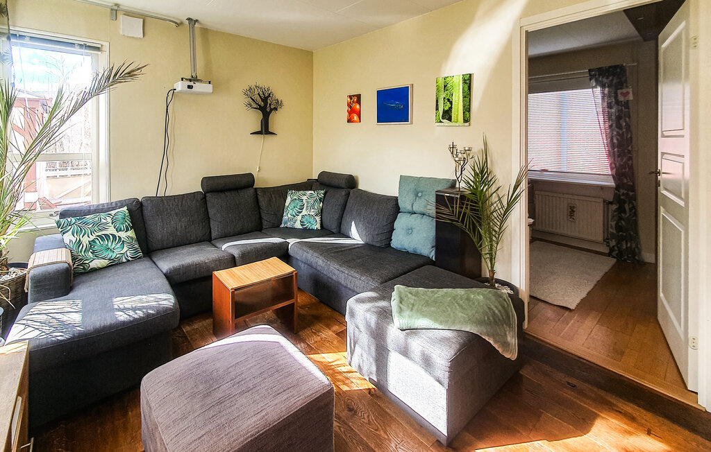 Semesterhus - Gnesta , Sverige - S67177 4