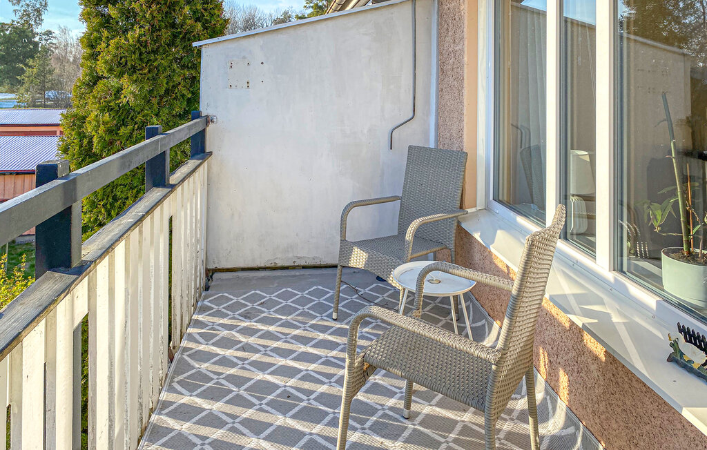 Semesterhus - Skogås , Sverige - S70316 1