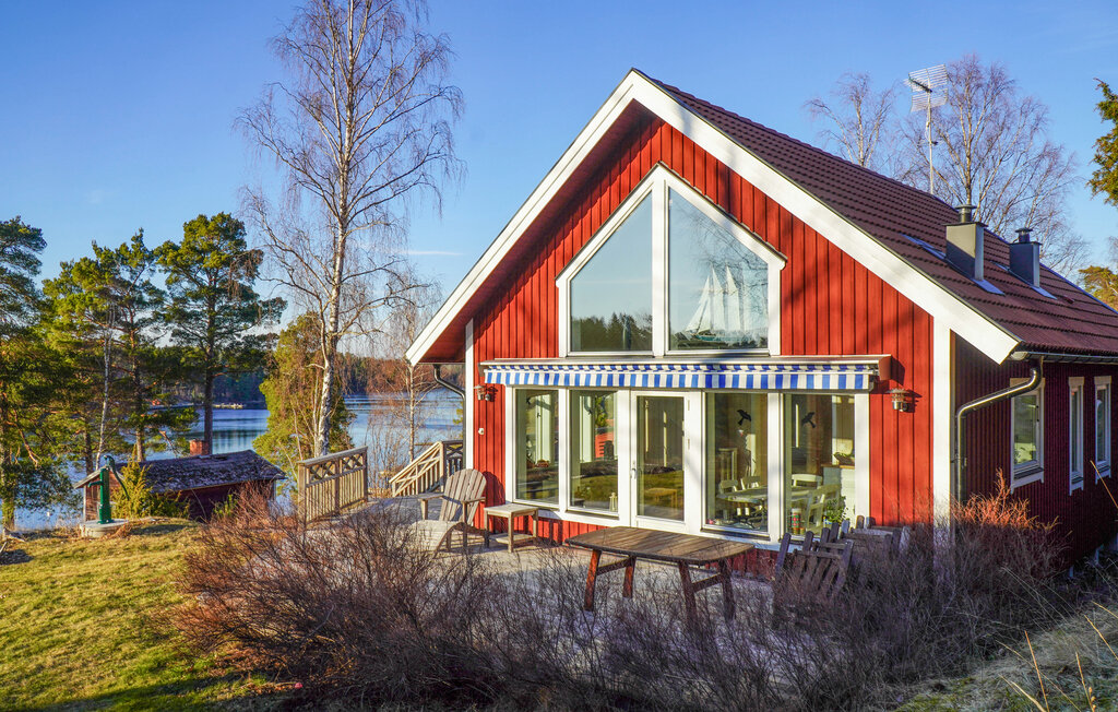 Semesterhus - Vätö , Sverige - S70395 1