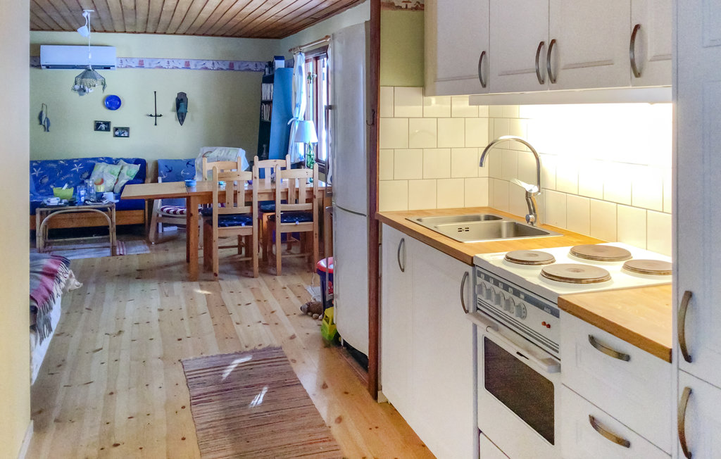 Stuga i Norrtälje, 5 bäddar – bild 5 av 5