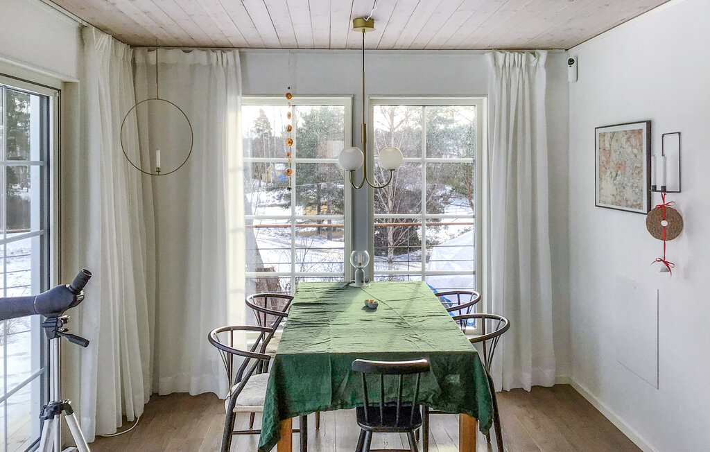 Stuga i Åkersberga, 6 bäddar – bild 4 av 5