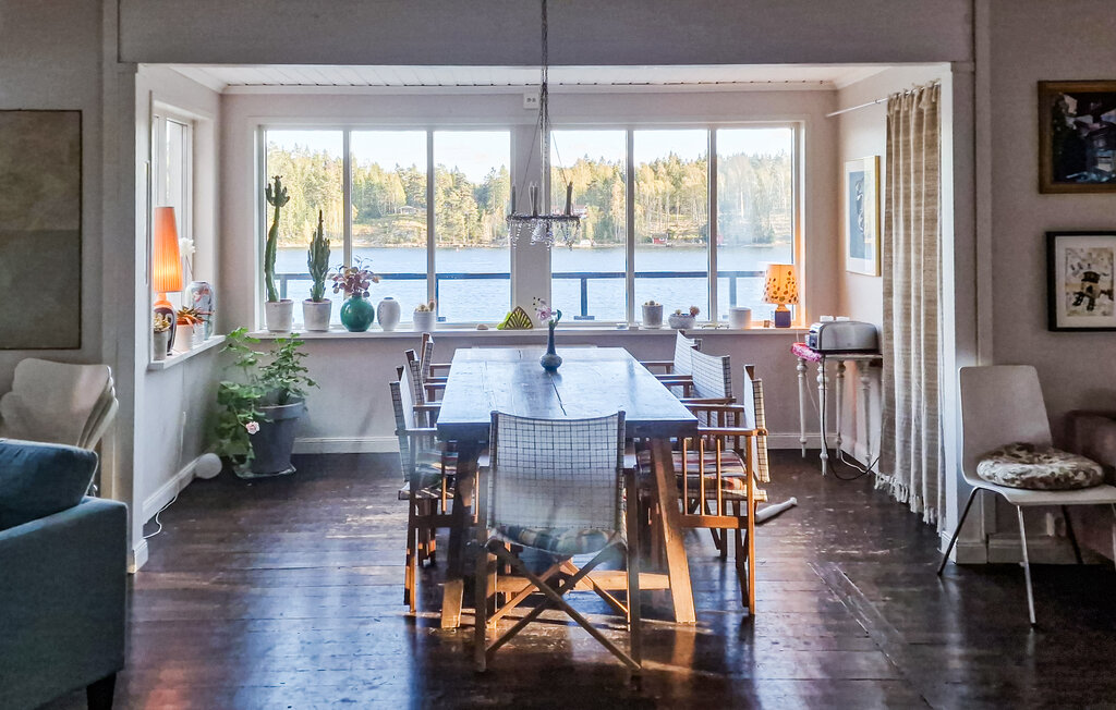 Stuga i Värmdö, 7 bäddar – bild 4 av 5