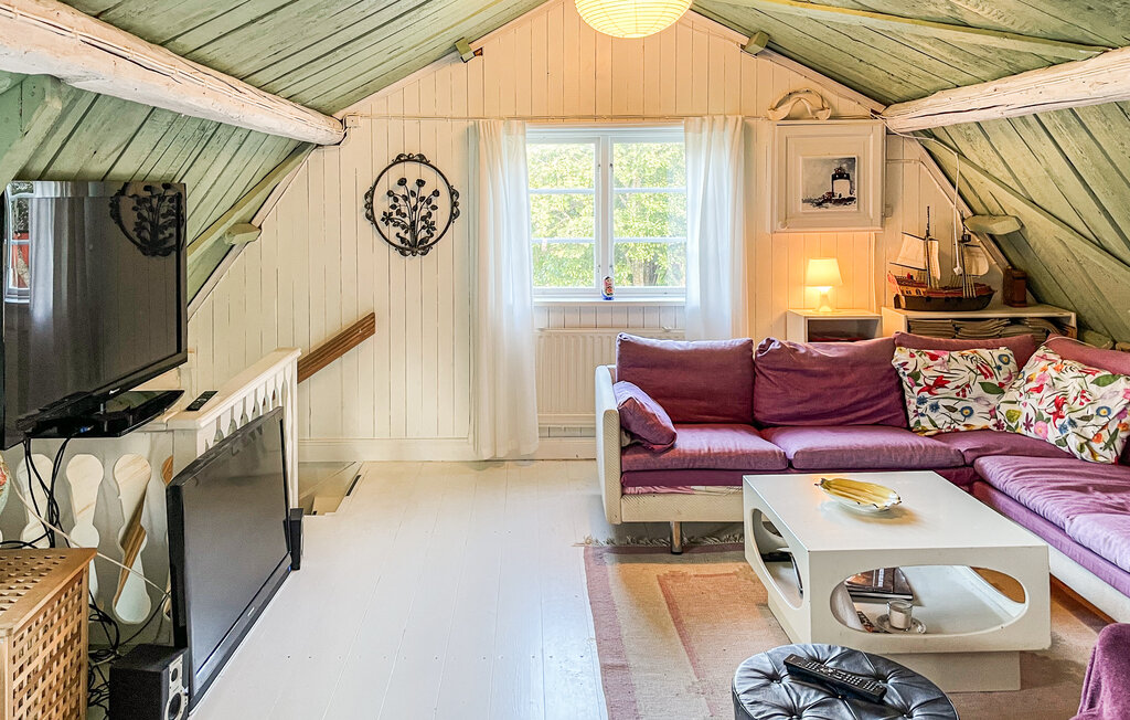 Stuga i Väddö, 8 bäddar – bild 3 av 5