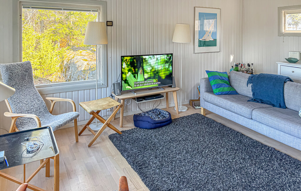 Stuga i Värmdö, 8 bäddar – bild 3 av 5