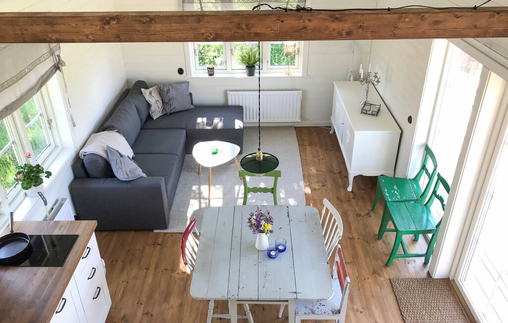 Stuga i Blidö, 6 bäddar – bild 3 av 5