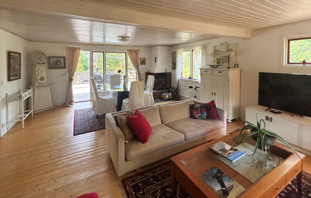Stuga i Nynäshamn, 4 bäddar – bild 4 av 5