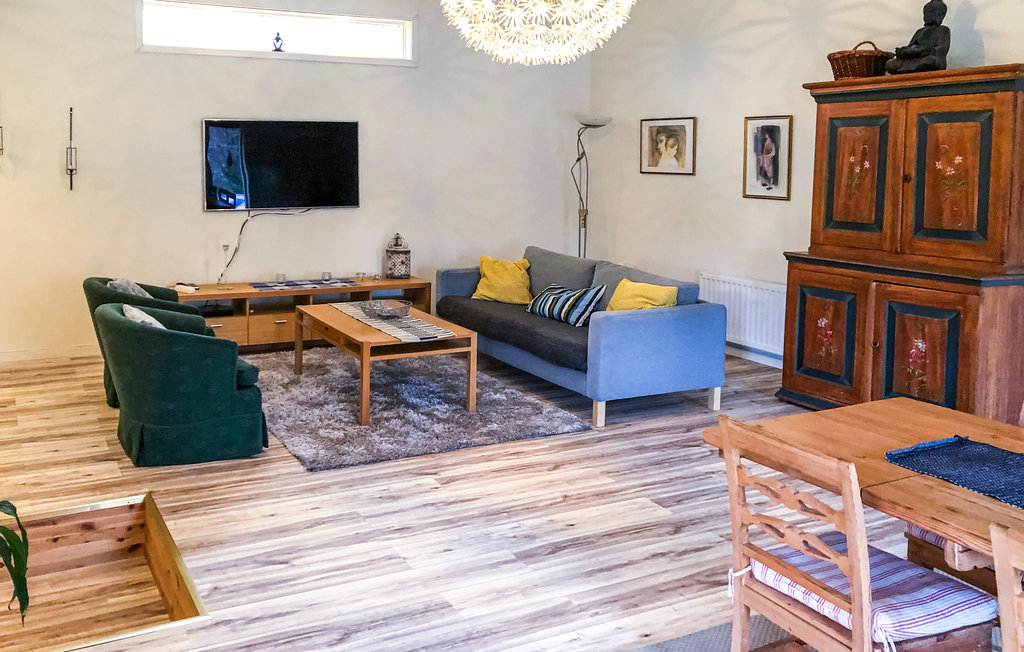 Gård i Långserud, 6 bäddar – bild 2 av 5