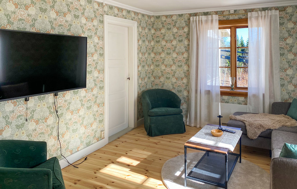 Stuga i Långserud, 6 bäddar – bild 2 av 5