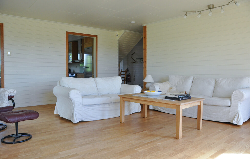 Stuga i Kristinehamn, 5 bäddar – bild 4 av 5