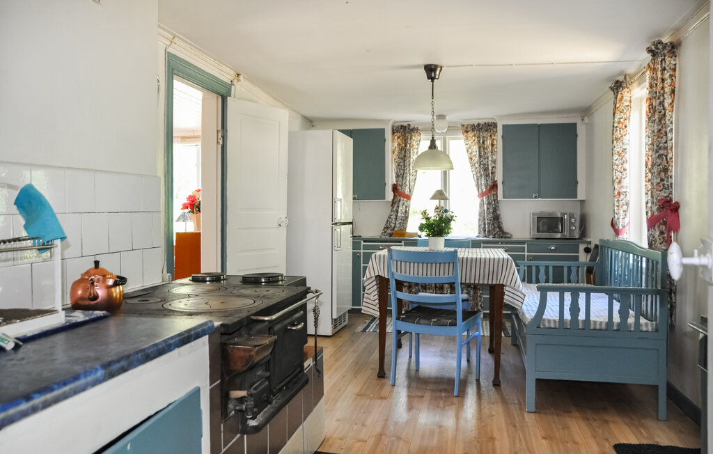 Stuga i Kristinehamn, 6 bäddar – bild 4 av 5