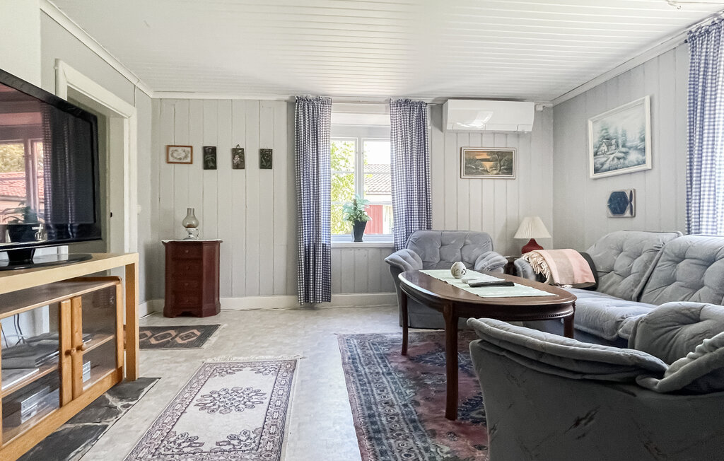 Stuga i Kristinehamn, 5 bäddar – bild 3 av 5
