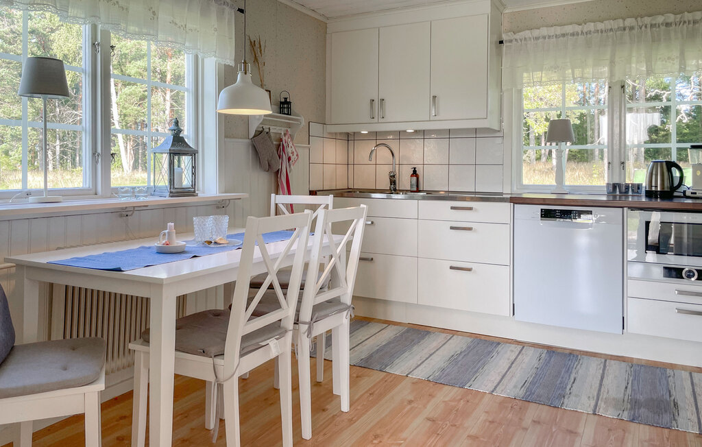 Stuga i Vålberg, 5 bäddar – bild 5 av 5