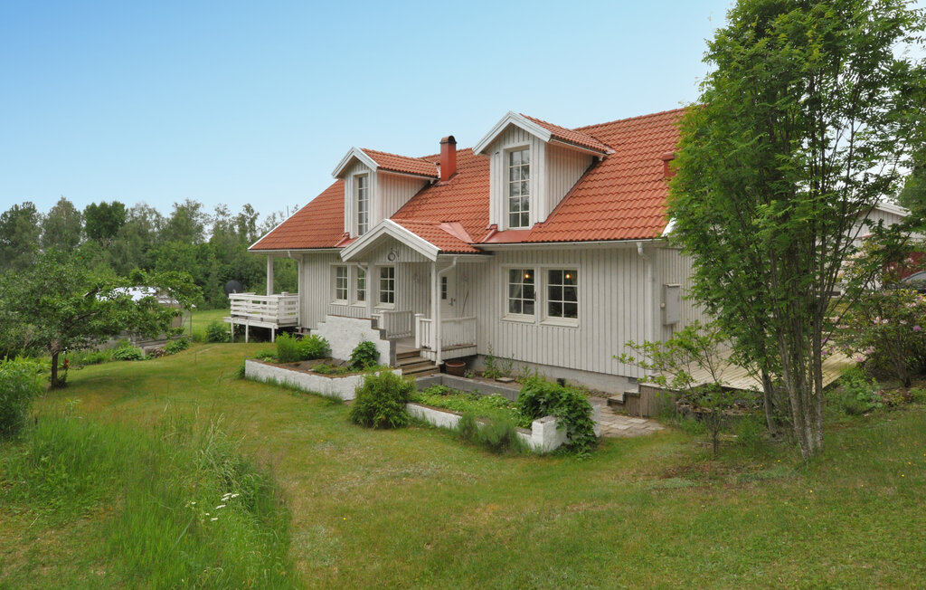 Semesterhus - Skagern , Sverige