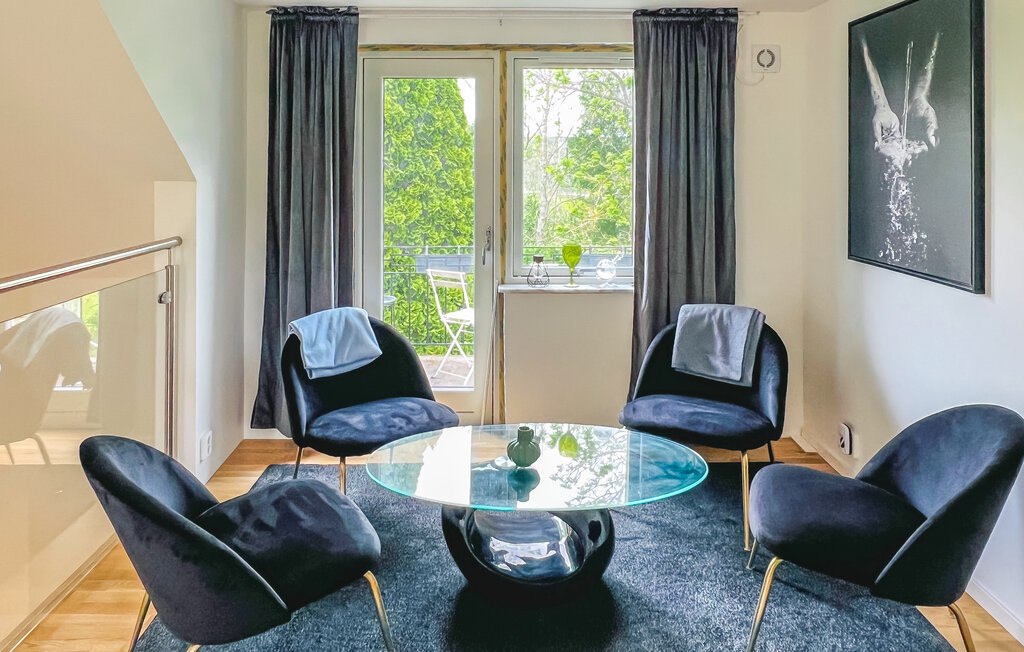 Stuga i Aplungsåsen, 8 bäddar – bild 2 av 5
