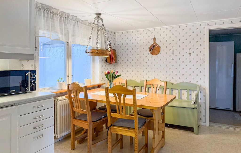 Stuga i Årjäng, 6 bäddar – bild 4 av 5