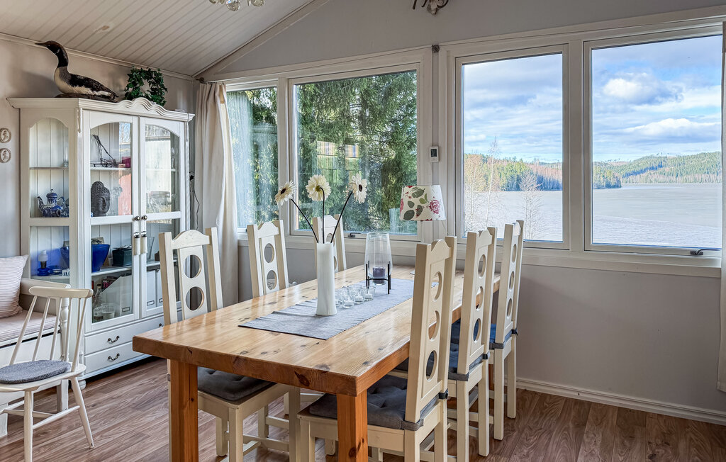 Stuga i Molkom, 6 bäddar – bild 5 av 5