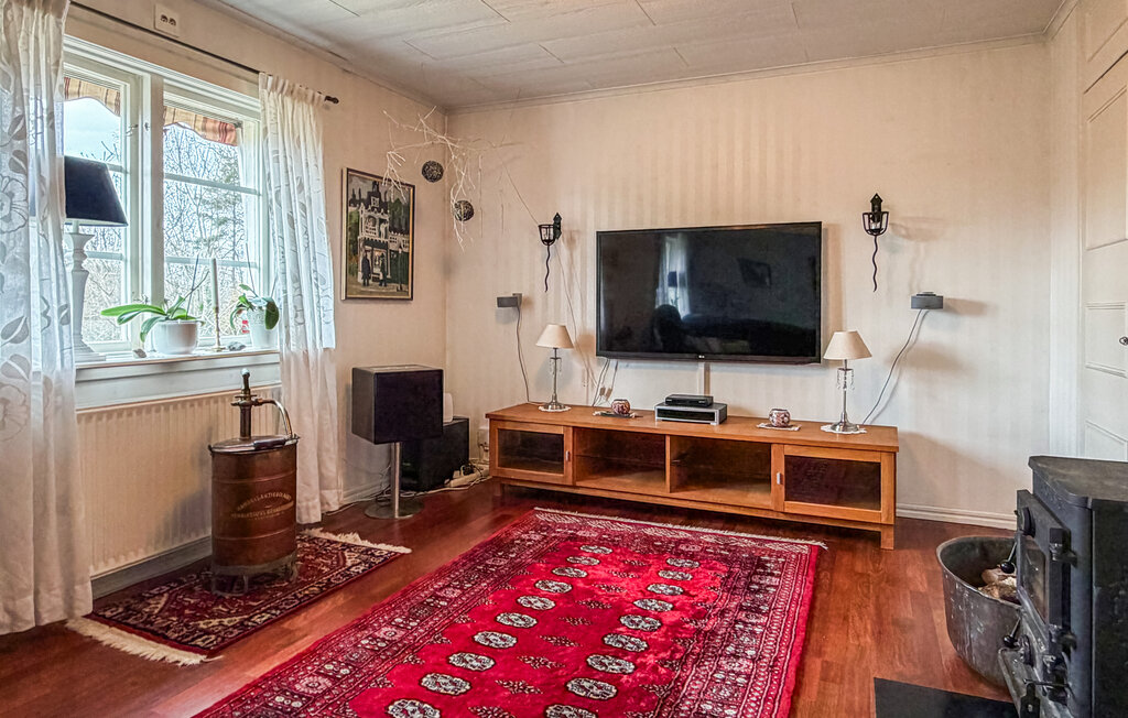 Stuga i Bergsäng, 5 bäddar – bild 4 av 5