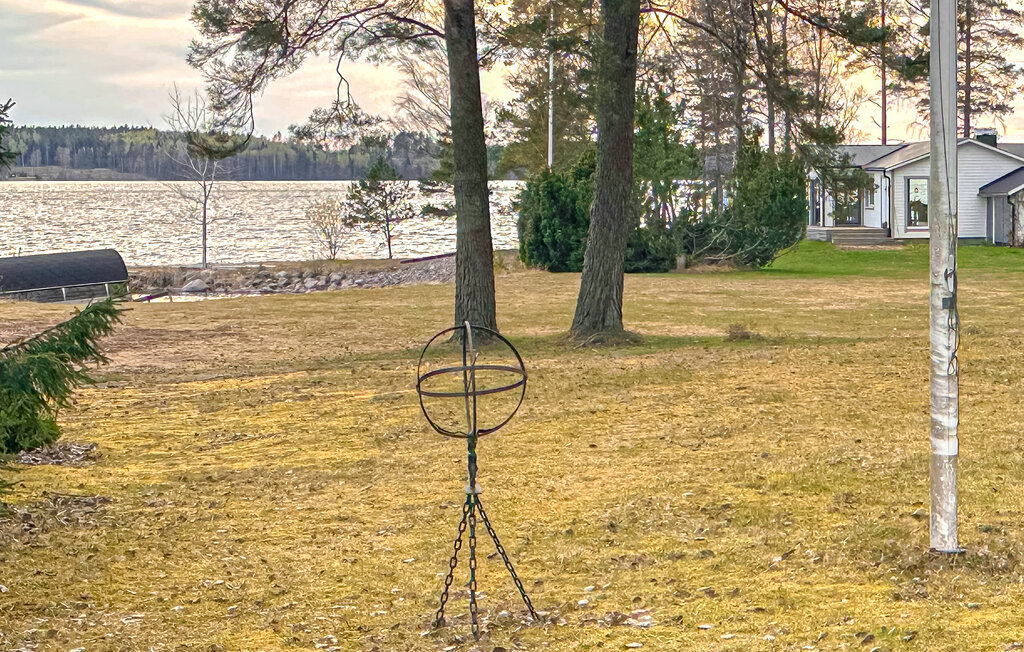 Stuga i Kristinehamn, 6 bäddar – bild 2 av 5
