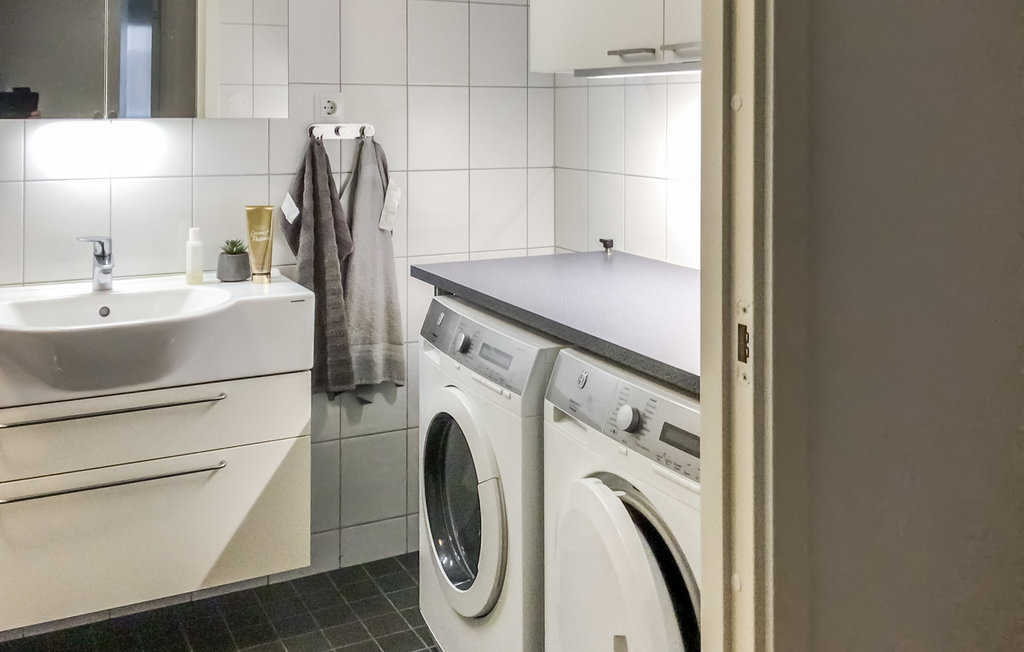 Ferieleilighet - Västerås , Sverige - S77028 12