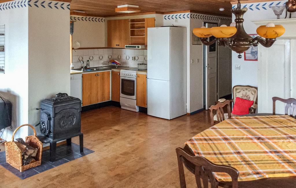 Feriehuse - Ludvika Sundet , Sverige - S84098 4