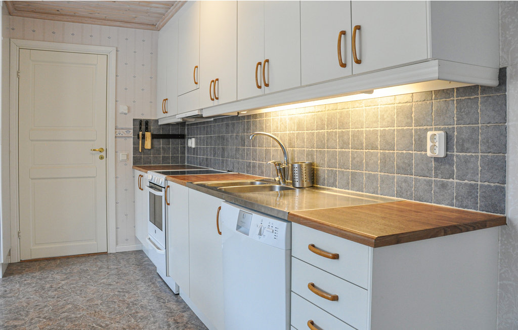 Feriehuse - Rämshyttan Borlänge , Sverige - S84079 6