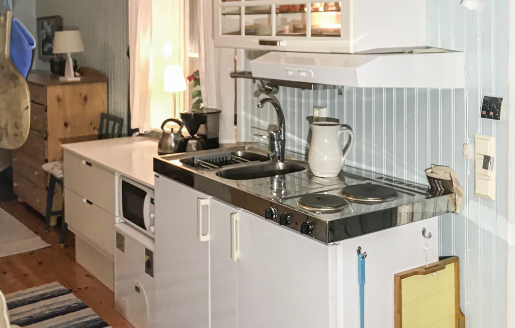 Stuga i Botolfsbo, 4 bäddar – bild 2 av 5