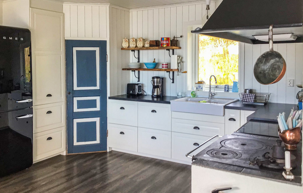 Semesterhus - Hudiksvall , Sverige - S87058 16