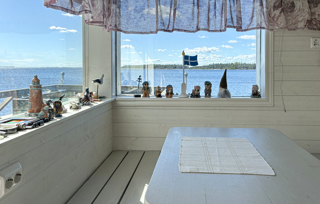 Stuga i Vallvik, 6 bäddar – bild 3 av 5