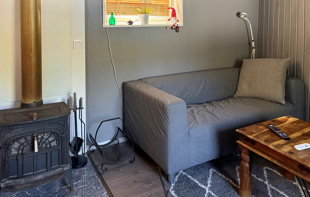 Stuga i Vallvik, 6 bäddar – bild 4 av 5