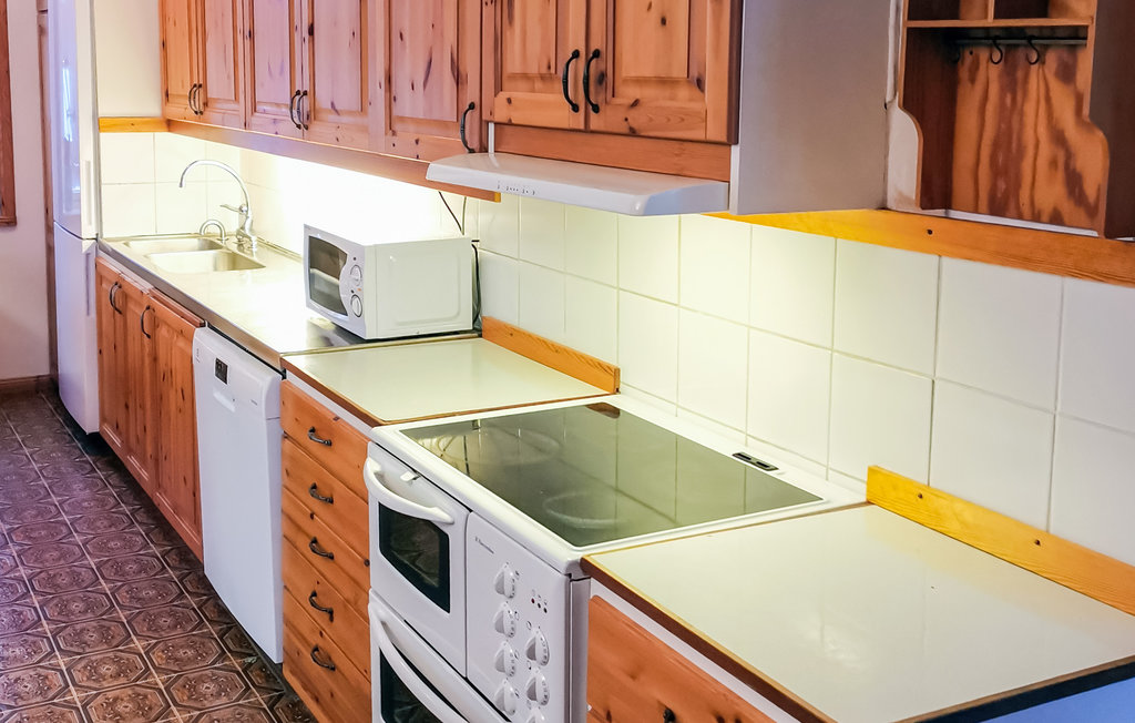 Stuga i Karlsviken, 10 bäddar – bild 4 av 5