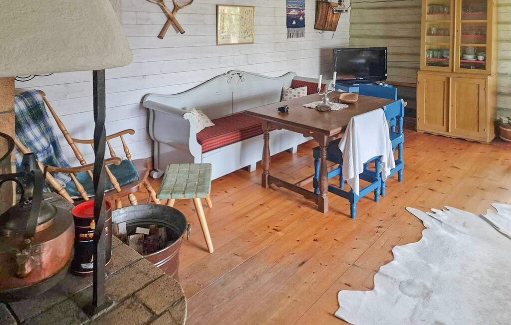 Stuga i Bjurholm, 12 bäddar – bild 3 av 5