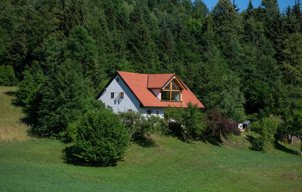 Feriehuse - Vrhnika , Slovenien - SCE115 2